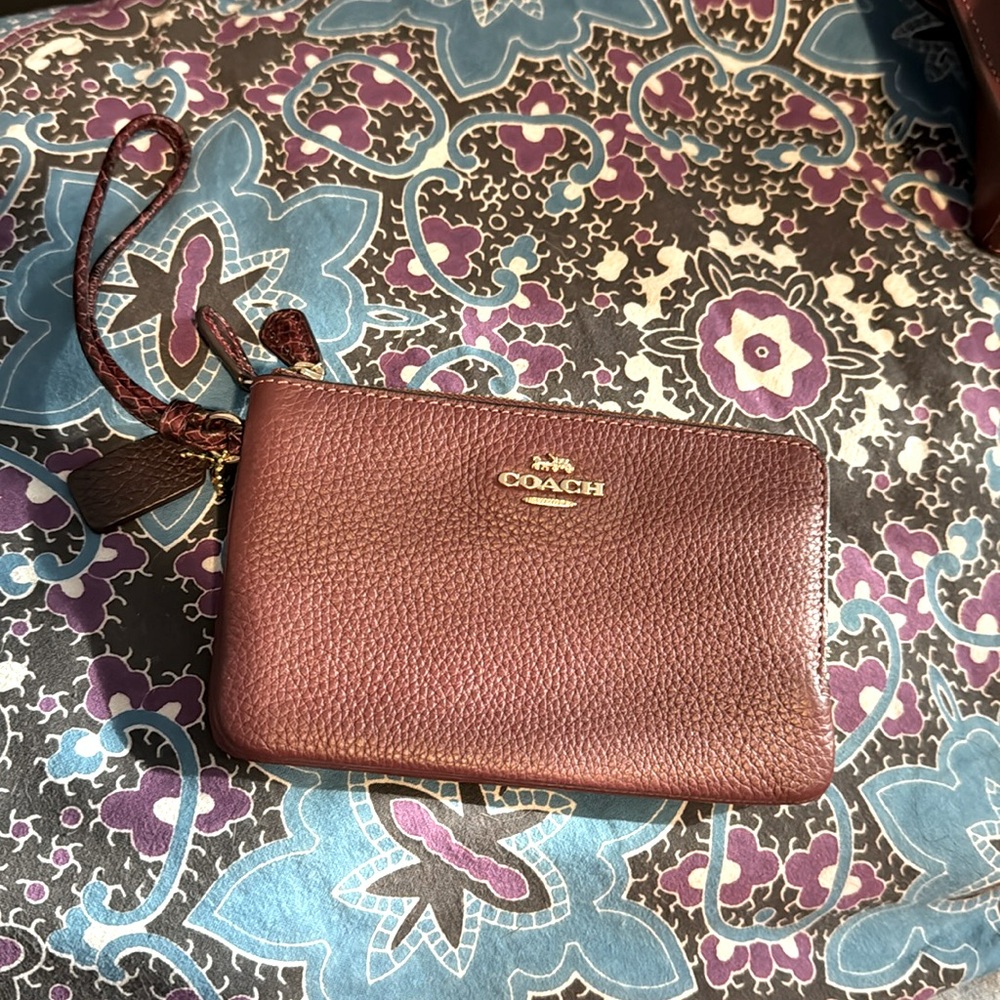 Brand new Coach wristlet NWT
